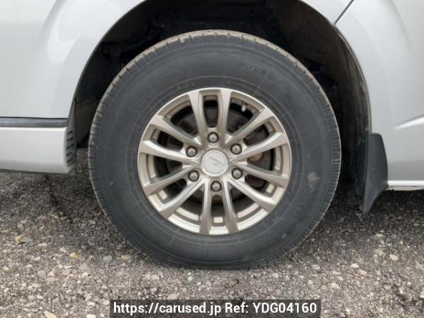 Used 2005 AT toyota regiusace-van KDH205V Image[27]