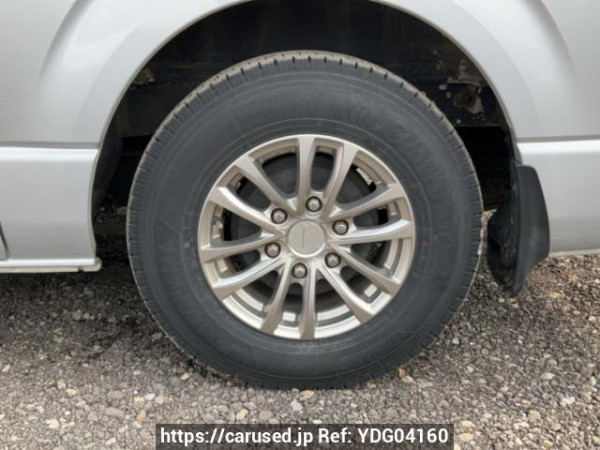 Used 2005 AT toyota regiusace-van KDH205V Image[29]