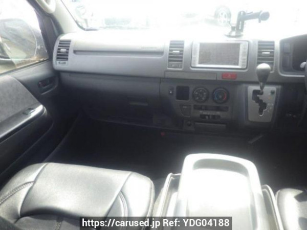 Used 2004 AT toyota regiusace-van KDH205V Image[15]