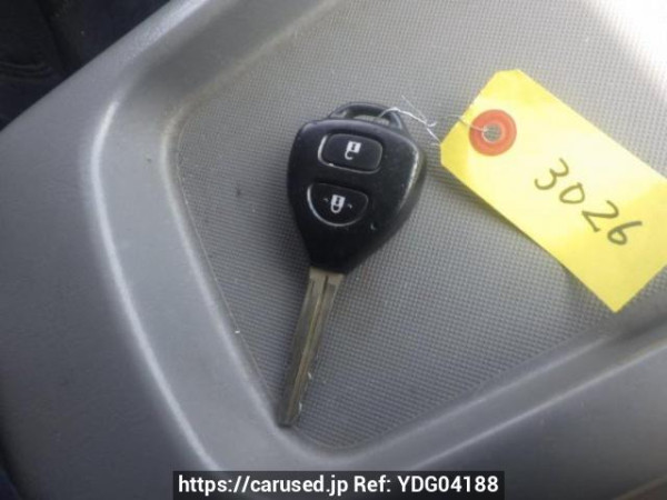 Used 2004 AT toyota regiusace-van KDH205V Image[36]