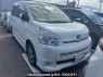 Used 2009 AT toyota voxy ZRR70W Image[0]