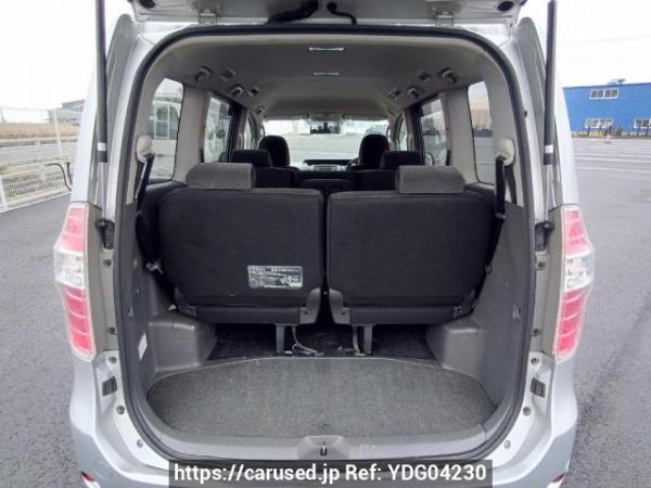 Used 2008 AT toyota noah ZRR75G Image[8]