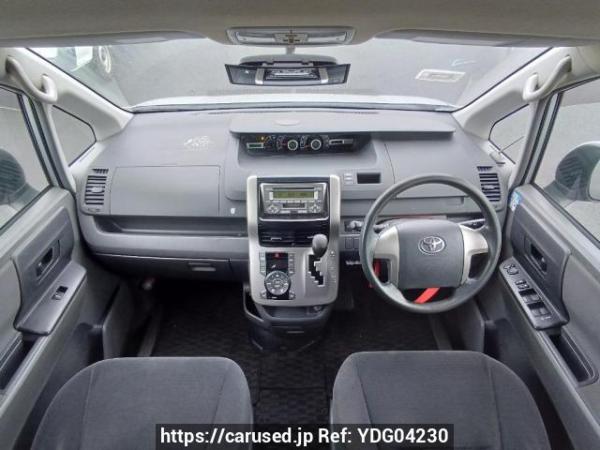 Used 2008 AT toyota noah ZRR75G Image[18]