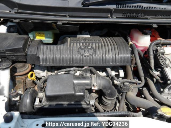 Used 2017 AT toyota sienta NHP170G Image[9]