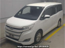 Toyota Noah ZRR80G