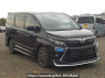 Used 2017 AT toyota voxy ZRR85W Image[0]