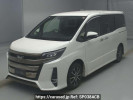Toyota Noah ZRR80W
