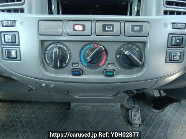 Used 2002 AT nissan caravan-bus DWMGE25 Image[22]
