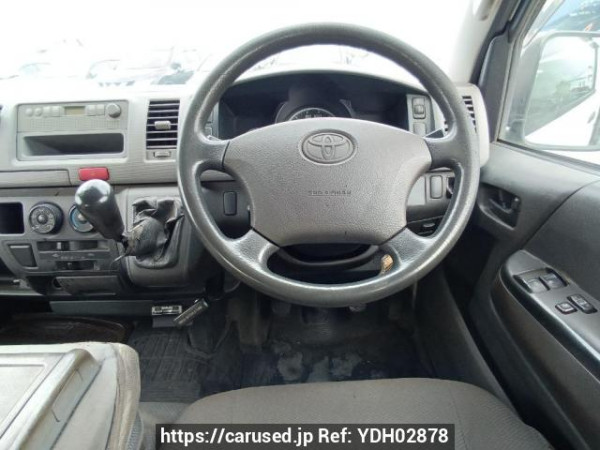 Used 2006 MT toyota hiace-van KDH200V Image[18]