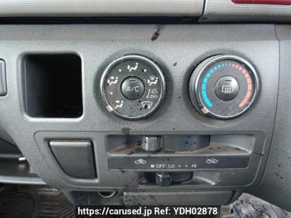 Used 2006 MT toyota hiace-van KDH200V Image[20]