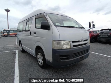 Toyota Hiace Van TRH200K