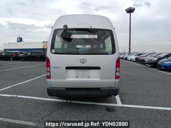 Used 2004 AT toyota hiace-van TRH200K Image[5]