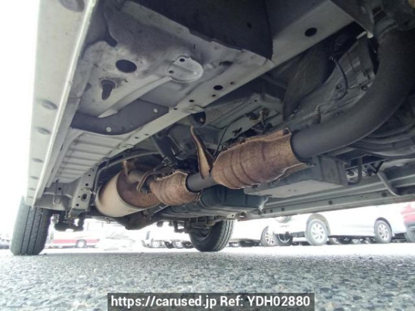 Used 2004 AT toyota hiace-van TRH200K Image[31]