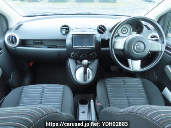 Used 2009 AT mazda demio DE3FS Image[15]