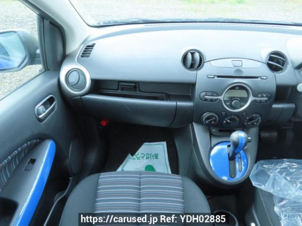 Used 2009 AT mazda demio DE3FS Image[16]