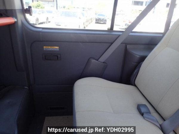 Used 2005 AT nissan caravan-bus DWMGE25 Image[19]