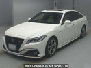 Toyota Crown Hybrid AZSH20