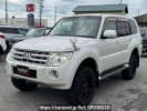 Mitsubishi Pajero V93W