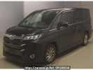 Toyota Noah MZRA90W