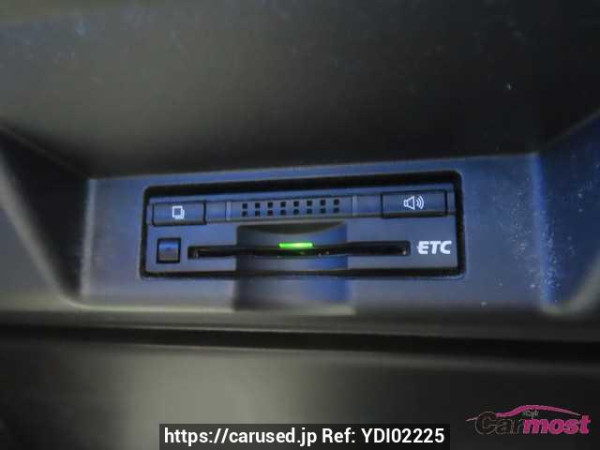 Used 2016 CVT toyota harrier ZSU60 Image[13]