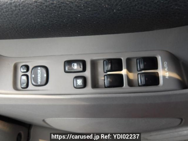 Used 2004 AT toyota hilux-surf RZN215W Image[32]