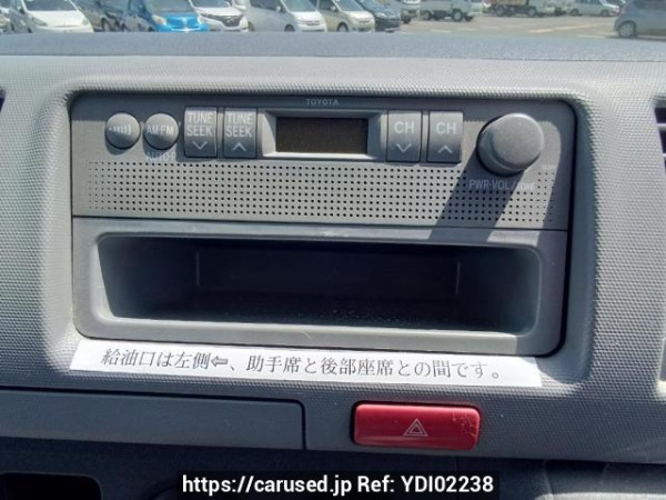 Used 2005 AT toyota hiace-van TRH200K Image[22]