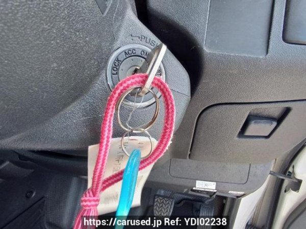 Used 2005 AT toyota hiace-van TRH200K Image[25]