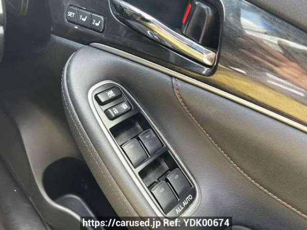 Used 2013 AT toyota crown-hybrid DAA-AWS210 Image[8]