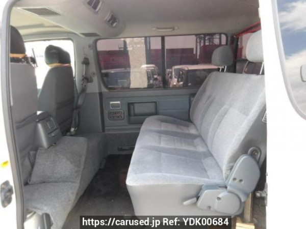 Used 2004 AT toyota hiace-van TRH112V Image[11]