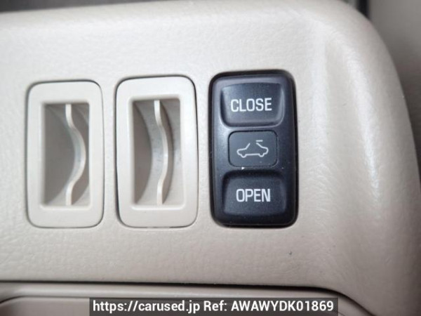 Used 2005 AT toyota alphard ANH10W Image[32]
