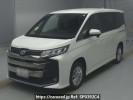 Toyota Noah ZWR95W