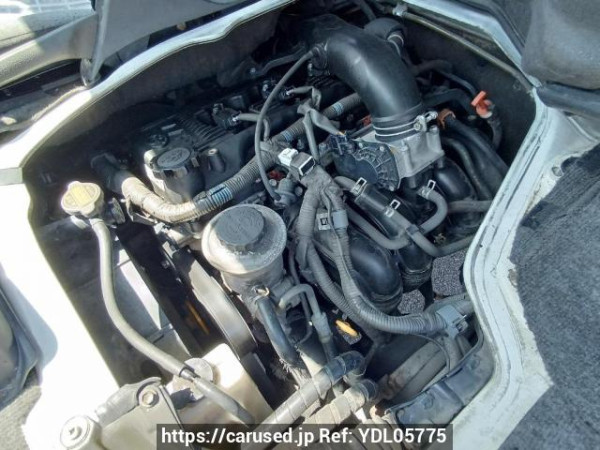 Used 2004 AT toyota hiace-van TRH102V Image[9]