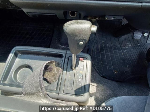 Used 2004 AT toyota hiace-van TRH102V Image[24]