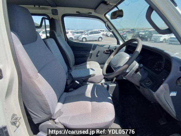 Used 2001 AT toyota hiace-van RZH102V Image[12]