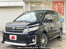 Toyota Voxy DBA-ZRR80W