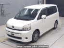 Toyota Voxy ZRR70G
