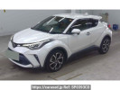 Toyota C-HR NGX10