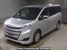 Toyota Noah ZRR80G