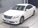 Toyota Crown GRS200