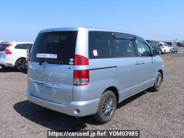 Used 2005 AT toyota noah AZR60G Image[6]