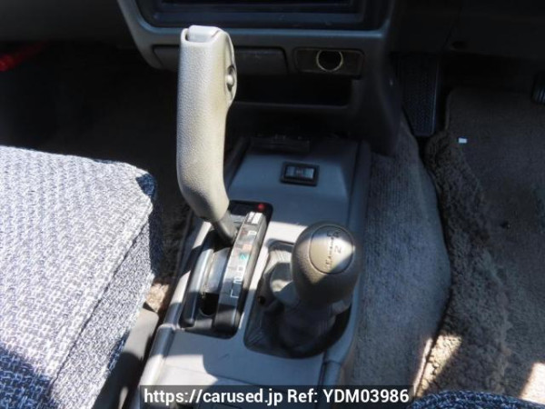 Used 1993 AT toyota hilux-surf LN130W Image[25]