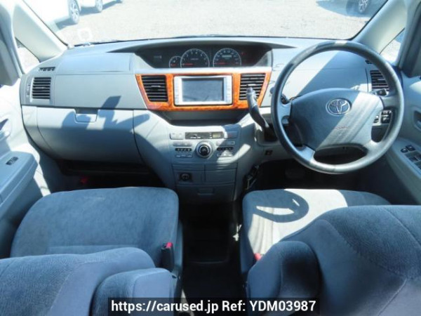 Used 2005 AT toyota noah AZR60G Image[16]