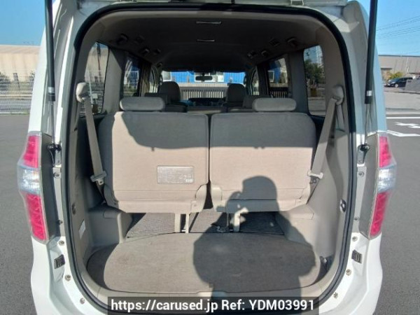 Used 2009 AT toyota noah ZRR70G Image[8]