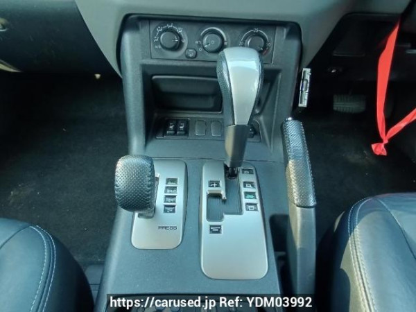 Used 2006 AT mitsubishi pajero V73W Image[23]