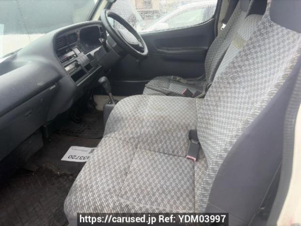 Used 2003 AT toyota regiusace-van TRH112V Image[8]