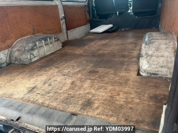 Used 2003 AT toyota regiusace-van TRH112V Image[11]