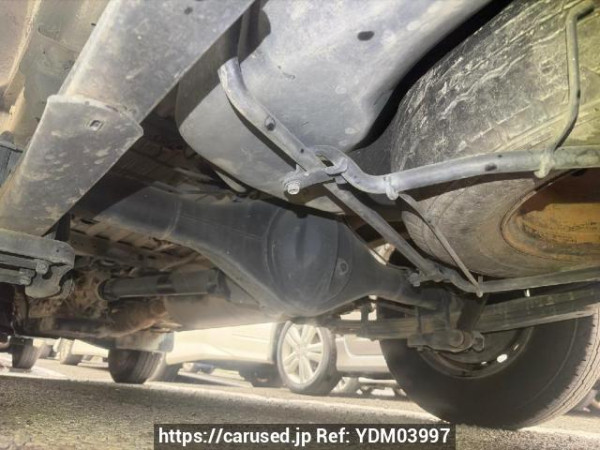 Used 2003 AT toyota regiusace-van TRH112V Image[31]