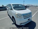 Toyota Noah ZRR70G