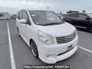 Toyota Noah ZRR75G