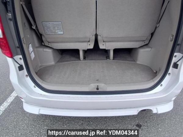 Used 2010 AT toyota noah ZRR75G Image[8]
